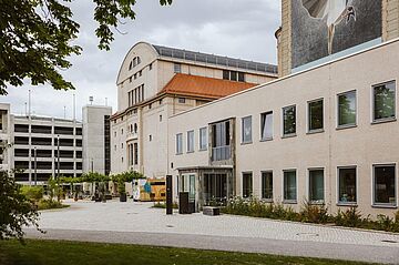 Außenansicht des Sozialgebäudes auf dem Gaswerksgelände.